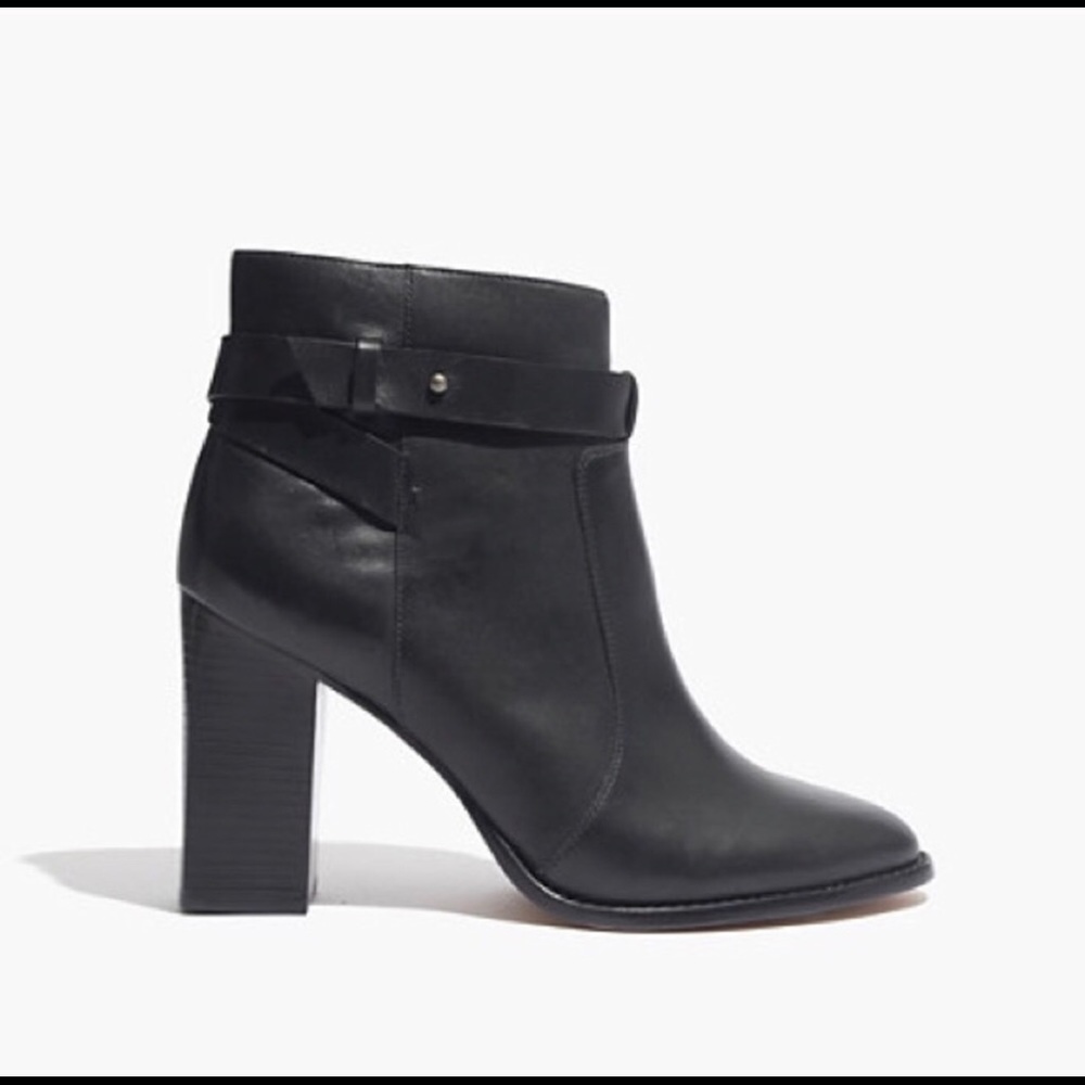 Madewell black ankle boots size 6
